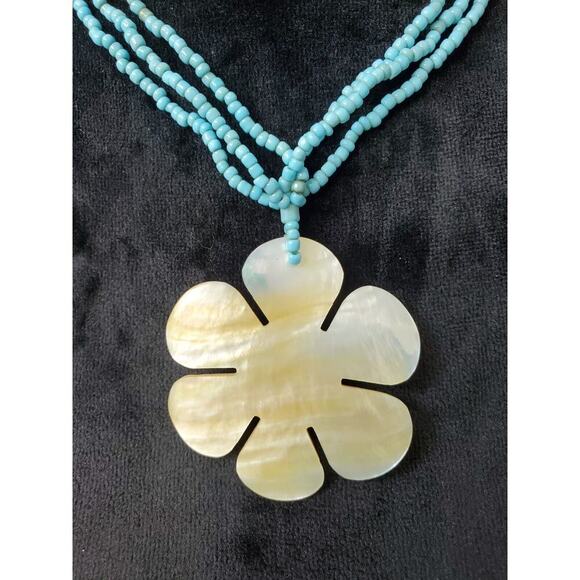 Women's Blue Multilayer Seed Beads Floral Chunky Fashion Jewelry Necklace - Picture 3 of 6